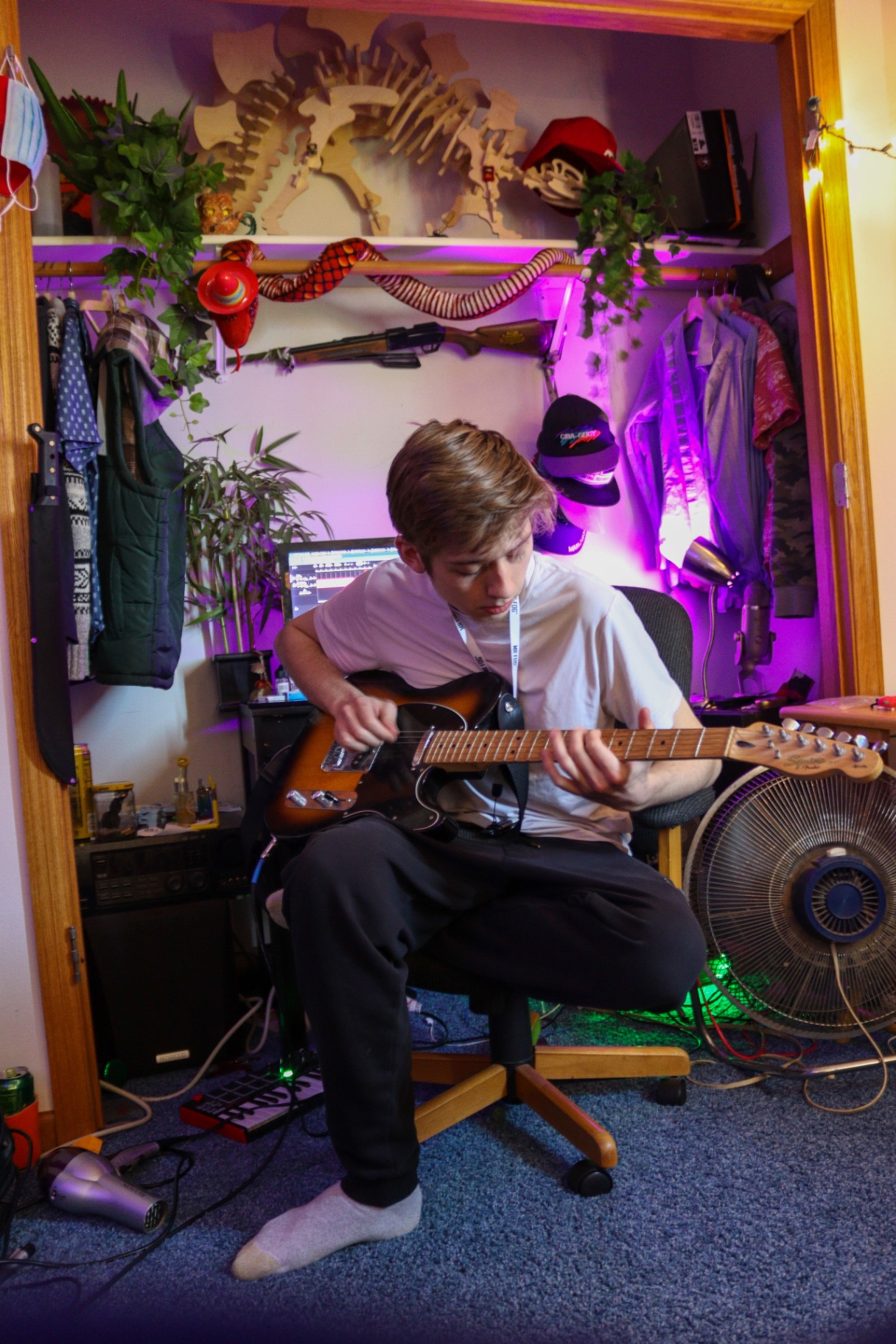 Home Studio: Portrait · Music by Xander Uselmann